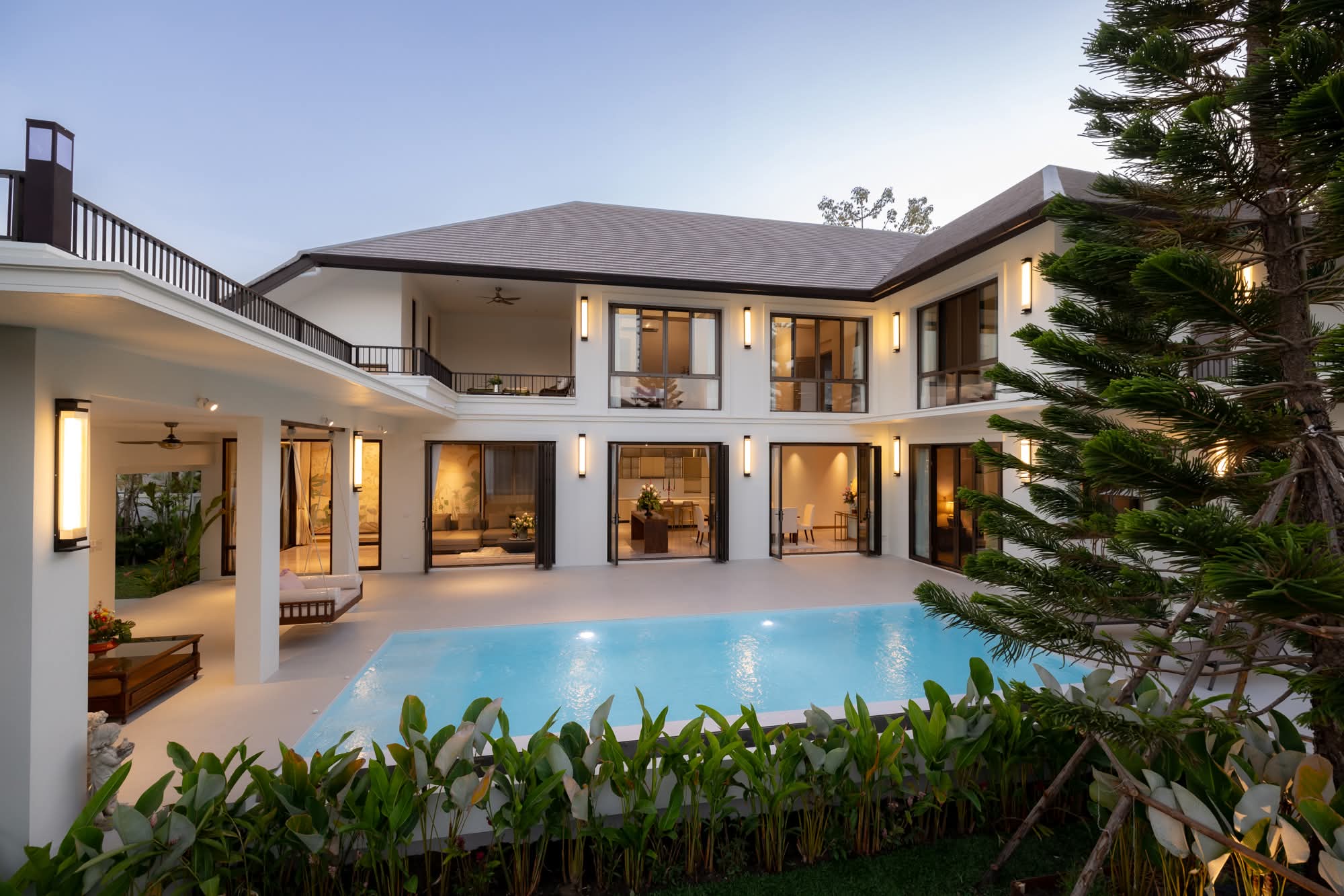 ✨🏡 ขายบ้านหรูพูลวิลล่าสร้างใหม่ พร้อมอยู่ 🏡✨